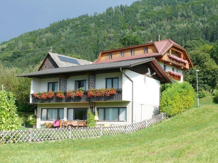 Lechner Ferienhaus *